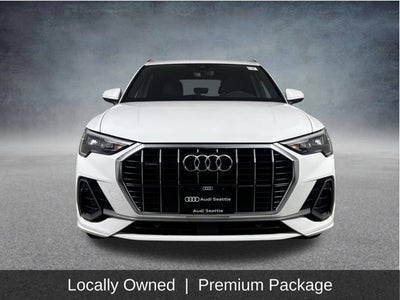 2022 Audi Q3 S line Premium