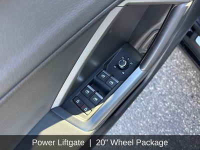 2024 Audi Q3 S line Premium Plus