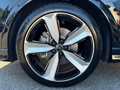2024 Audi Q3 S line Premium Plus