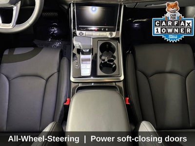 2025 Audi Q8 Prestige