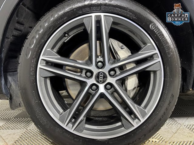 2023 Audi Q5 S line Premium