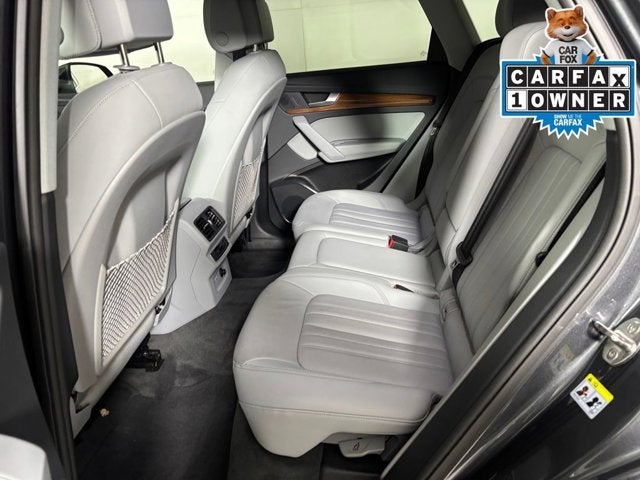 2023 Audi Q5 S line Premium