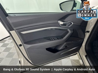 2021 Audi e-tron Premium Plus