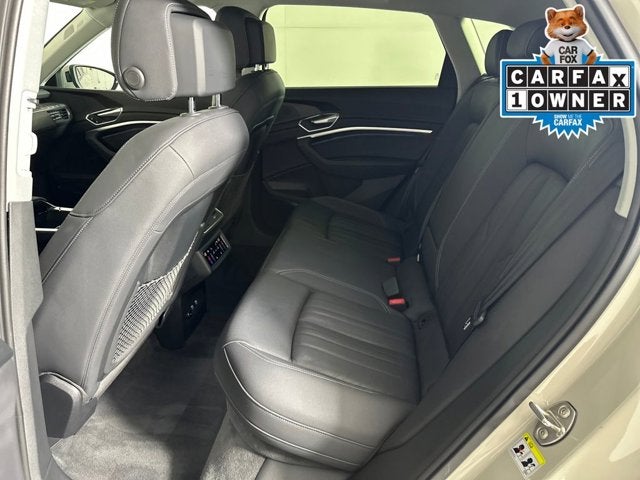 2021 Audi e-tron Premium Plus