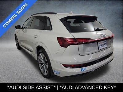 2021 Audi e-tron Premium Plus