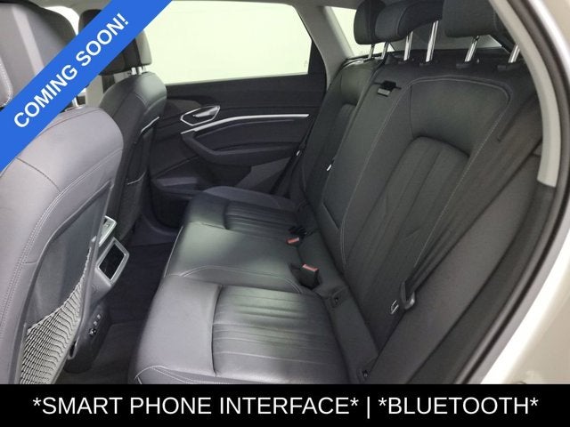 2021 Audi e-tron Premium Plus