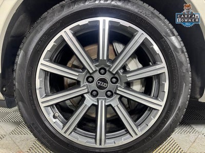 2023 Audi Q7 Premium Plus