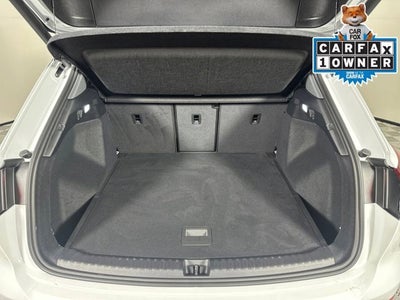 2024 Audi Q4 e-tron Premium Plus