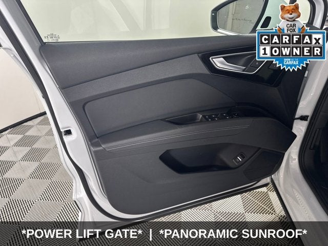 2024 Audi Q4 e-tron Premium Plus