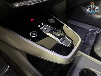 2025 Audi Q4 e-tron Premium Plus
