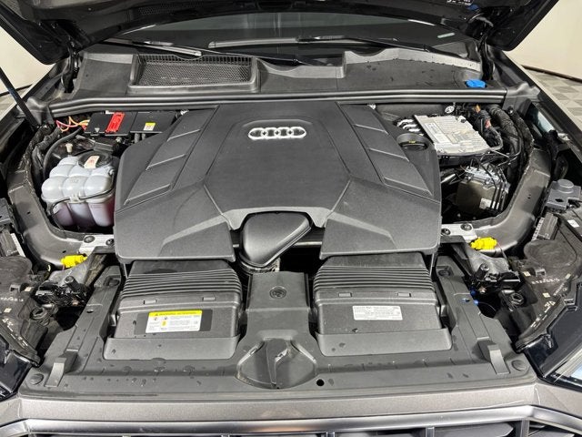 2021 Audi Q7 Premium Plus