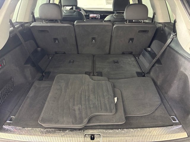 2021 Audi Q7 Premium Plus