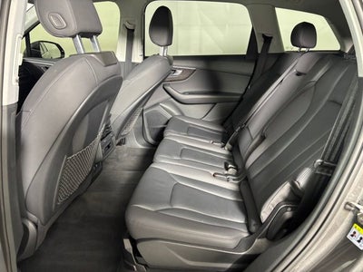 2021 Audi Q7 Premium Plus