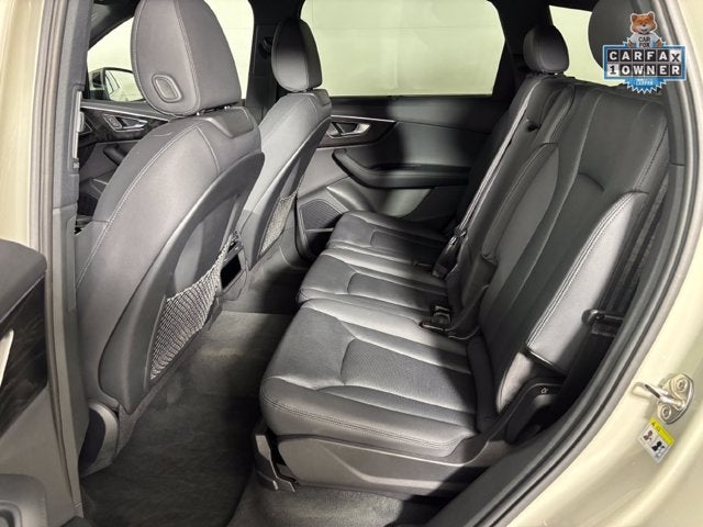 2023 Audi Q7 Premium Plus