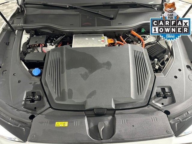 2021 Audi e-tron Prestige