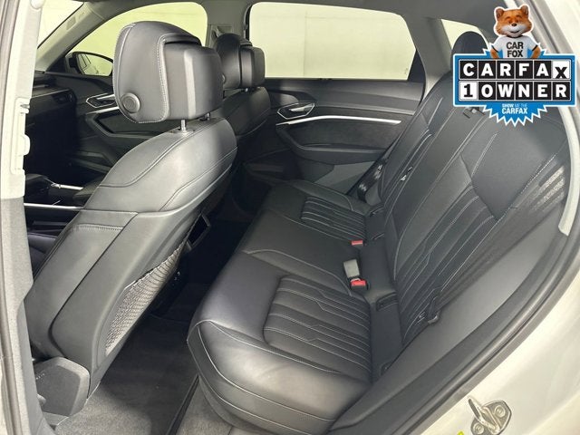 2021 Audi e-tron Prestige