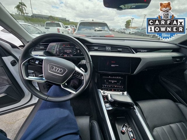 2021 Audi e-tron Prestige