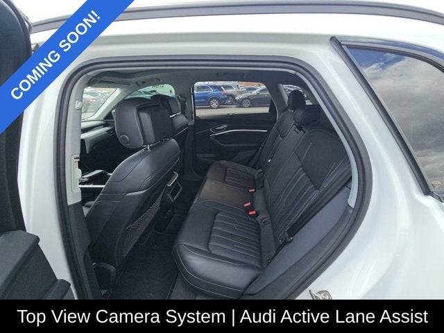 2021 Audi e-tron Prestige