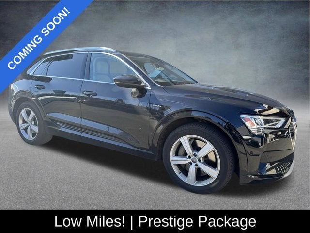 2019 Audi e-tron Prestige