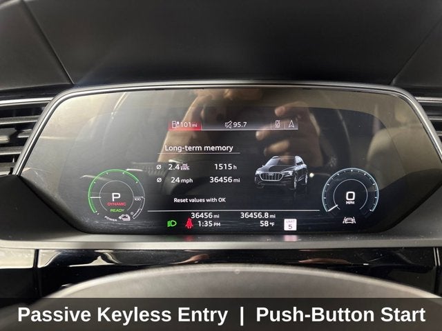 2019 Audi e-tron Prestige