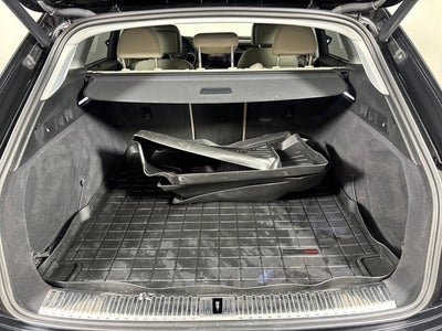 2019 Audi e-tron Prestige