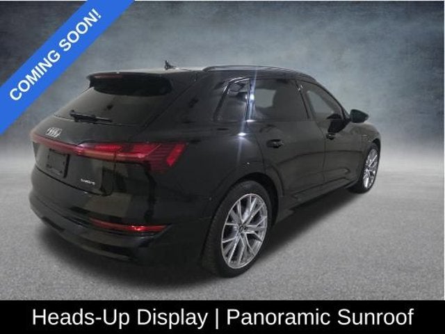 2021 Audi e-tron Prestige