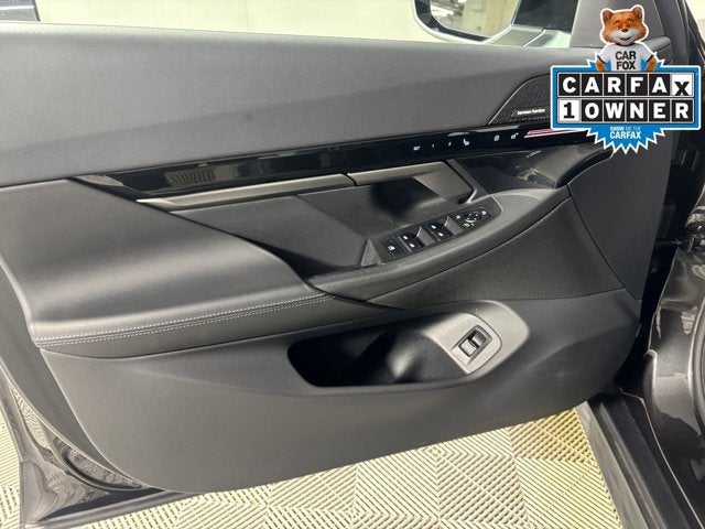 2025 BMW 5 Series 530i xDrive