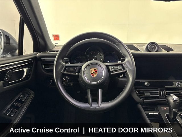 2023 Porsche Macan T