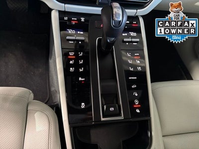 2023 Porsche Macan T