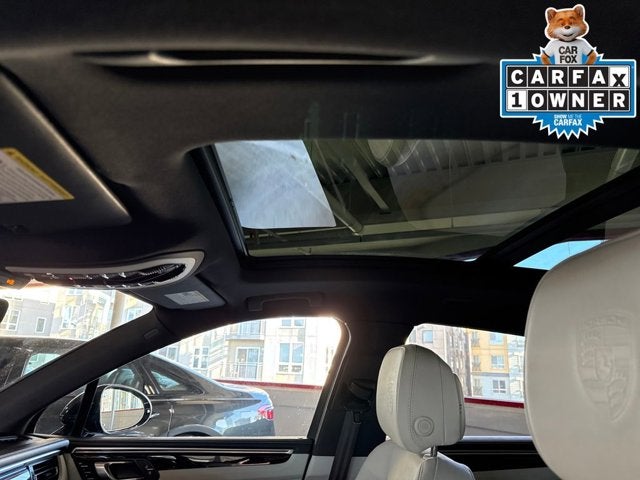 2023 Porsche Macan T