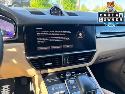 2023 Porsche Cayenne Base