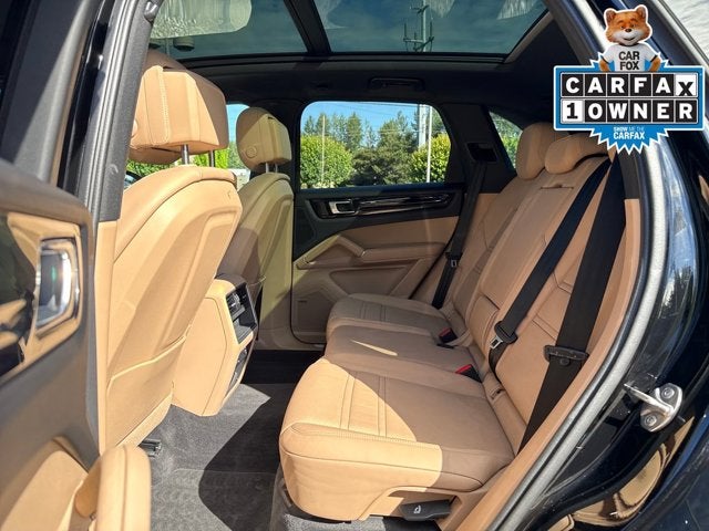 2023 Porsche Cayenne Base