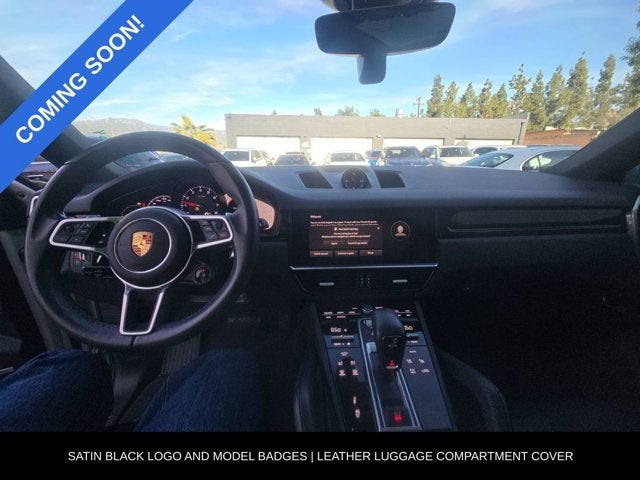 2023 Porsche Cayenne Platinum Edition