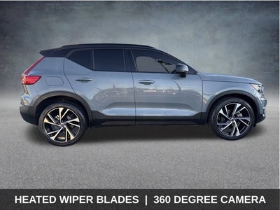 2021 Volvo XC40 R-Design