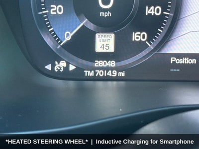 2021 Volvo XC40 R-Design