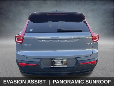 2021 Volvo XC40 R-Design