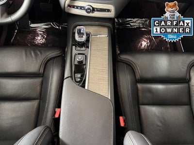 2023 Volvo XC90 Recharge Plug-In Hybrid Ultimate