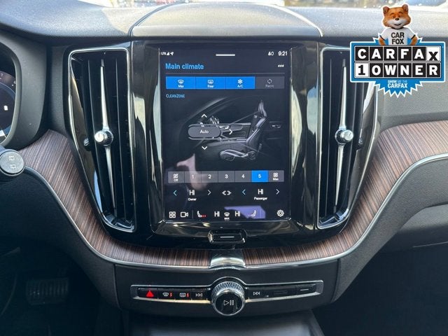 2022 Volvo XC60 Momentum